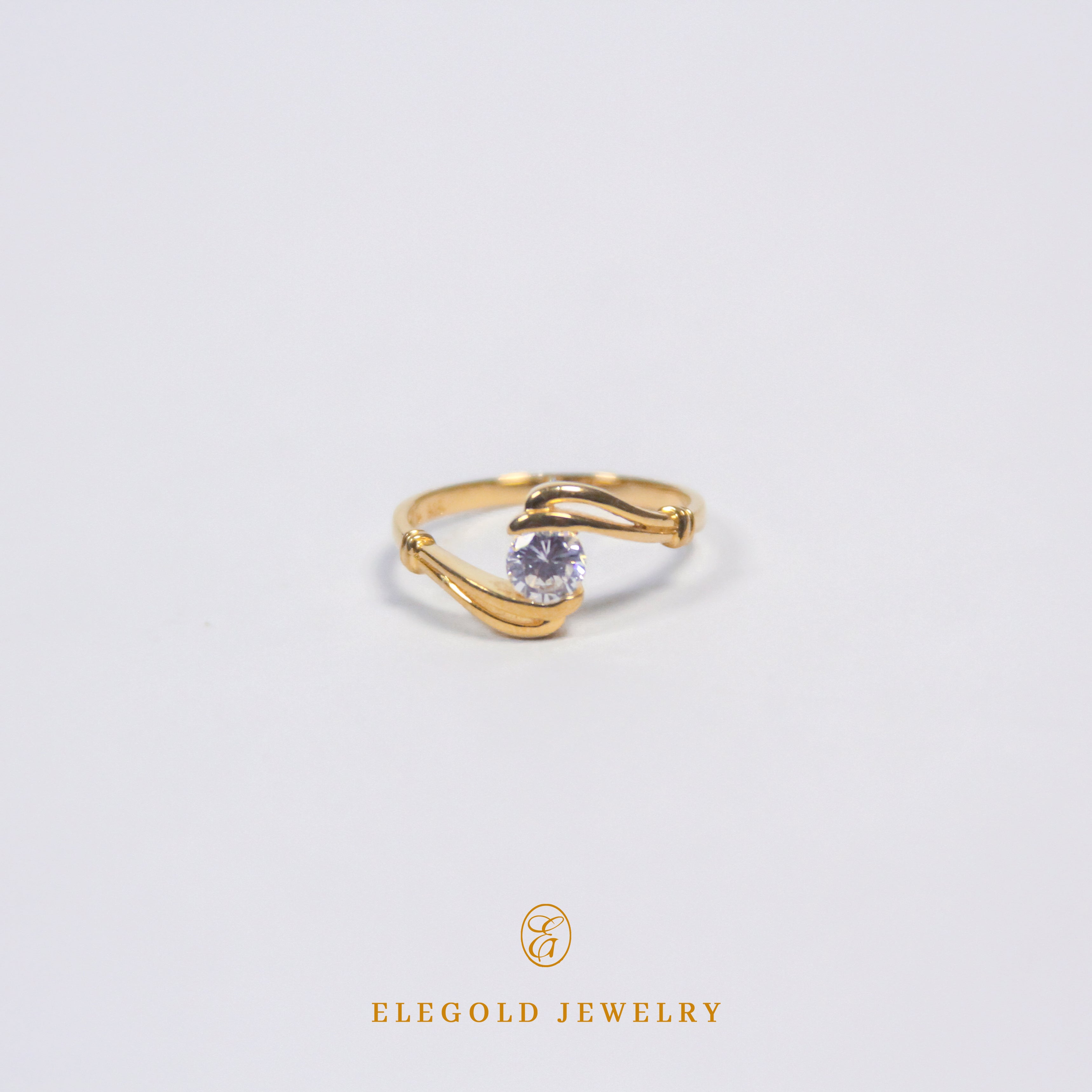 Elegold Vintage Solitaire CZ Stone Ring