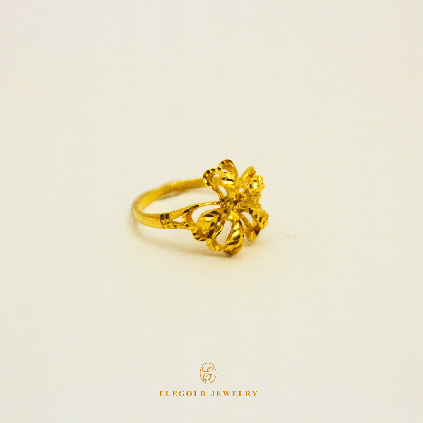 Blossom Flower Gold Ring