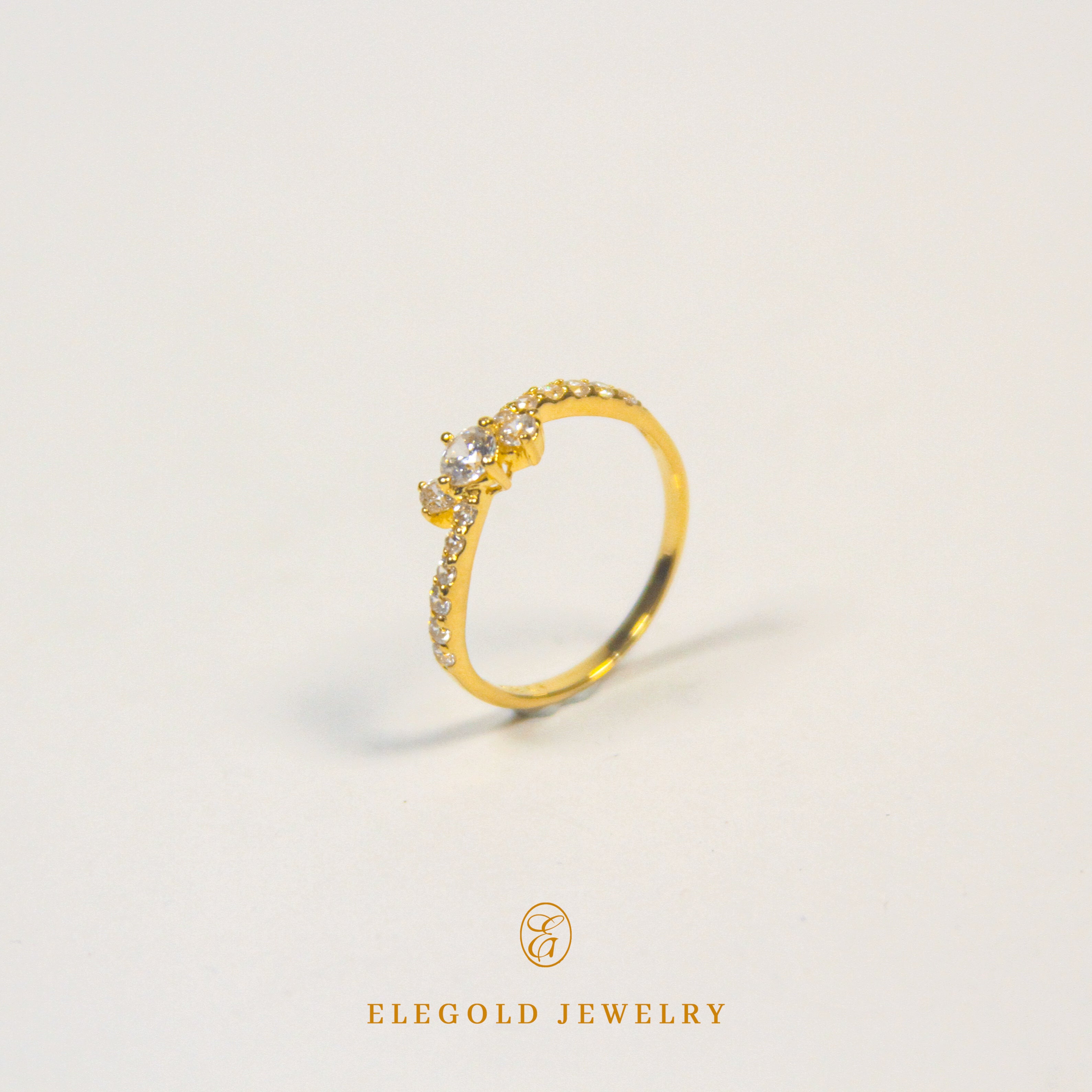 Elegold Cluster CZ Side Stone Gold Ring - 209R7
