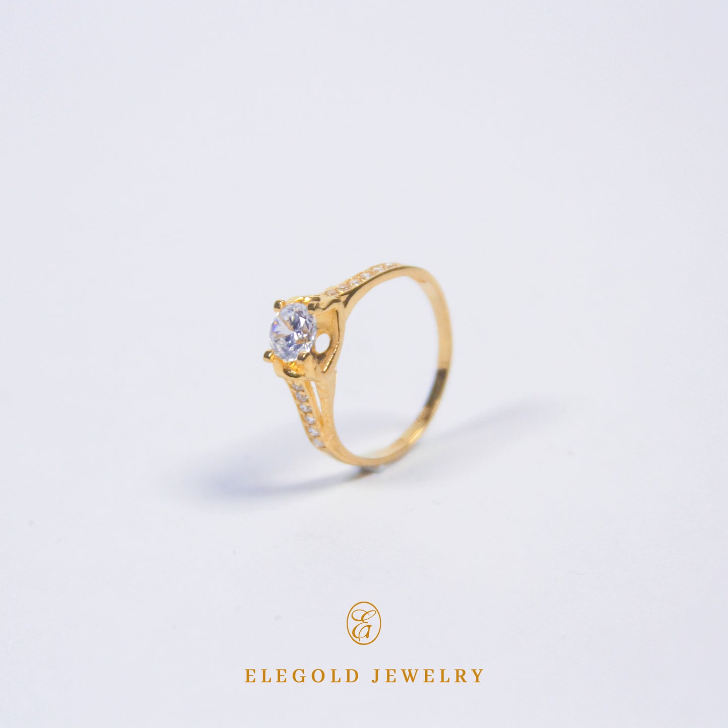 Elegold Fashion Solitaire CZ Stone Gold Ring