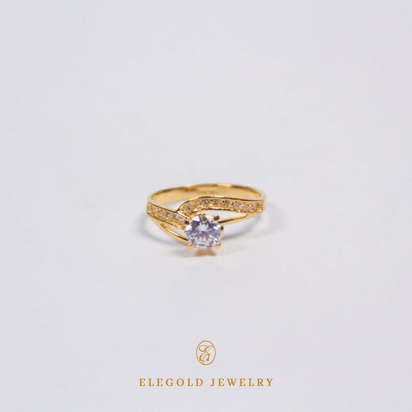 Elegold Fashion Square Cut CZ Stone Gold Ring