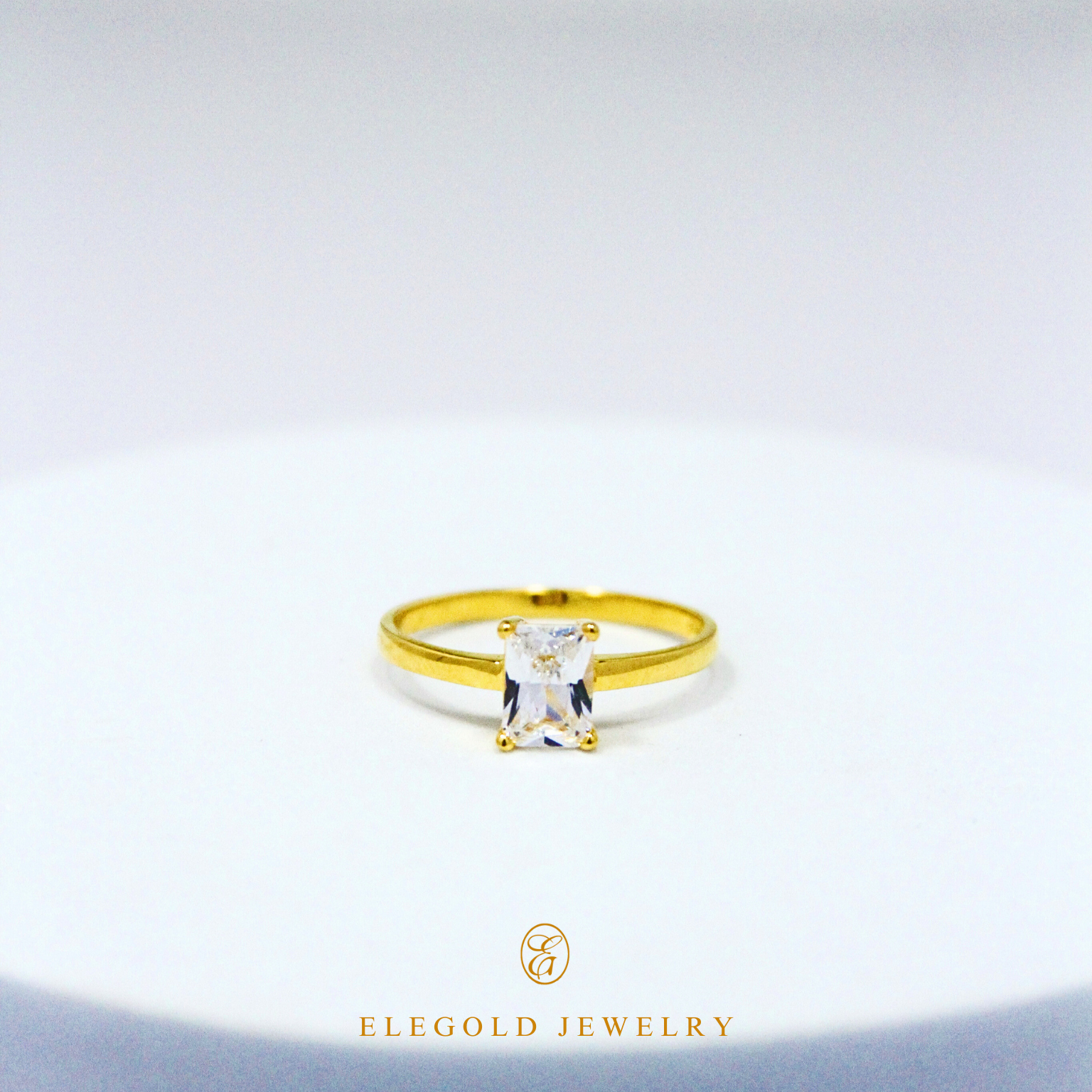 Elegold Simple Square Cut CZ Stone Ring - 20PQ3