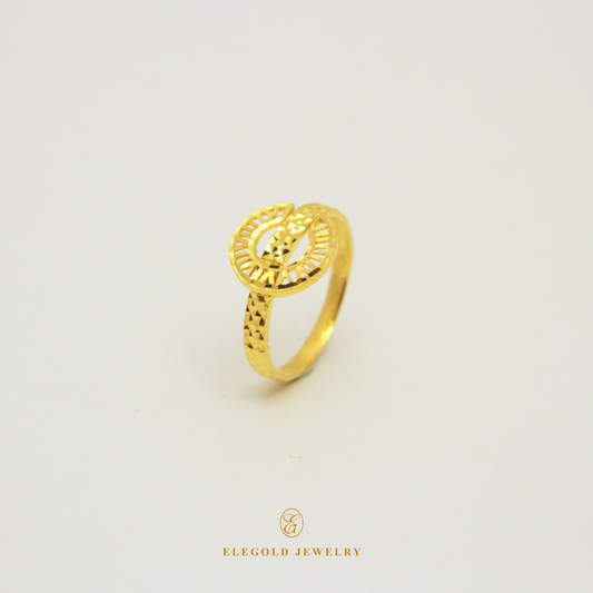 ELEGOLD 916 Round Shiny Cut Gold Ring