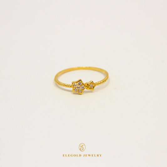 Star Minimal Gold Band Ring