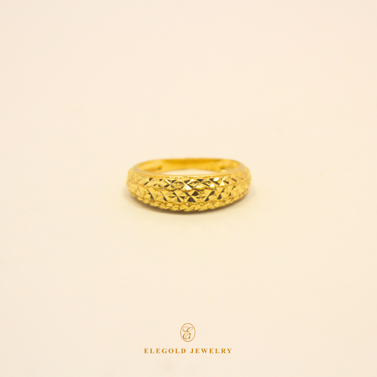 Shiny Cut Solid Gold Ring