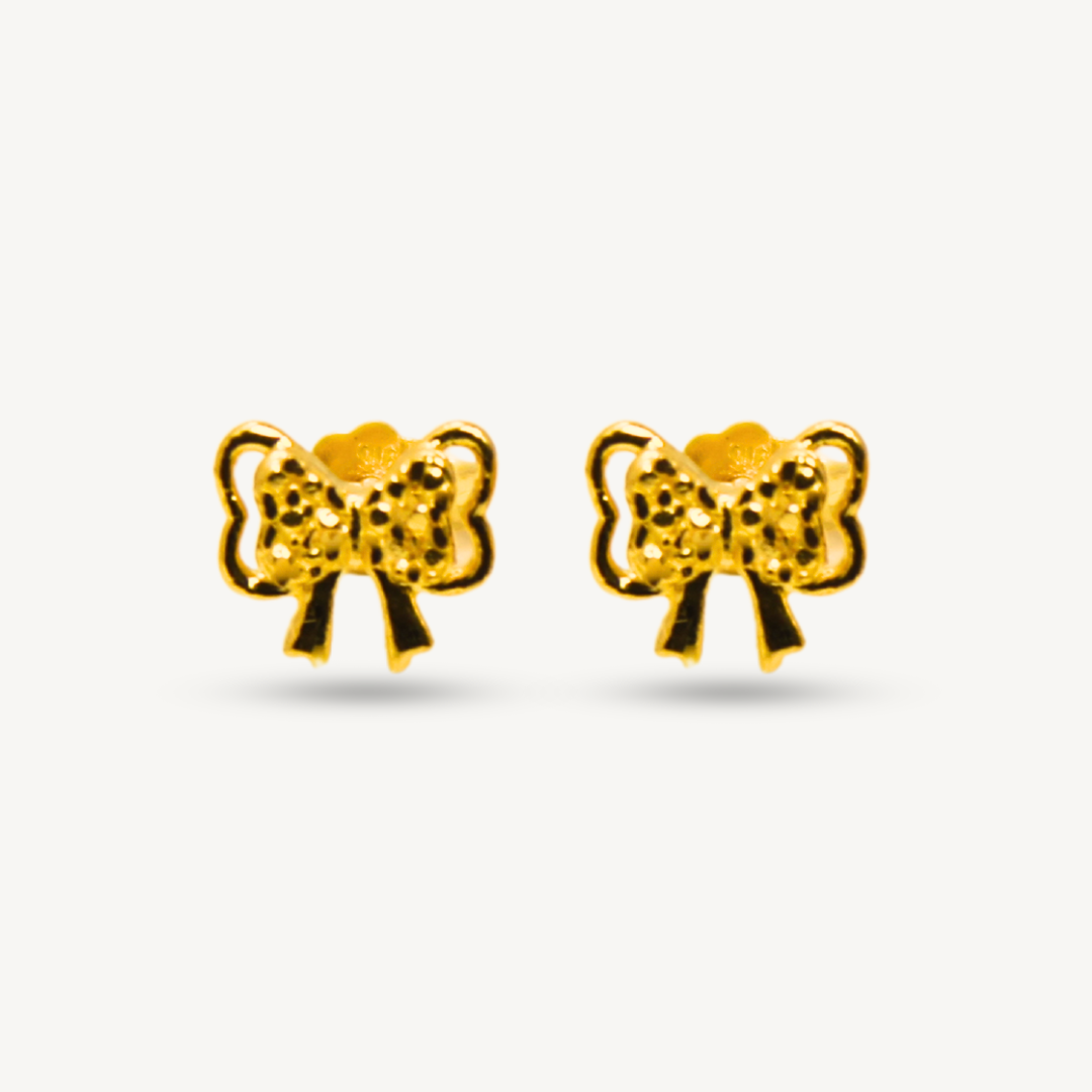 Ribbon Cut Stud Gold Earring Elegold
