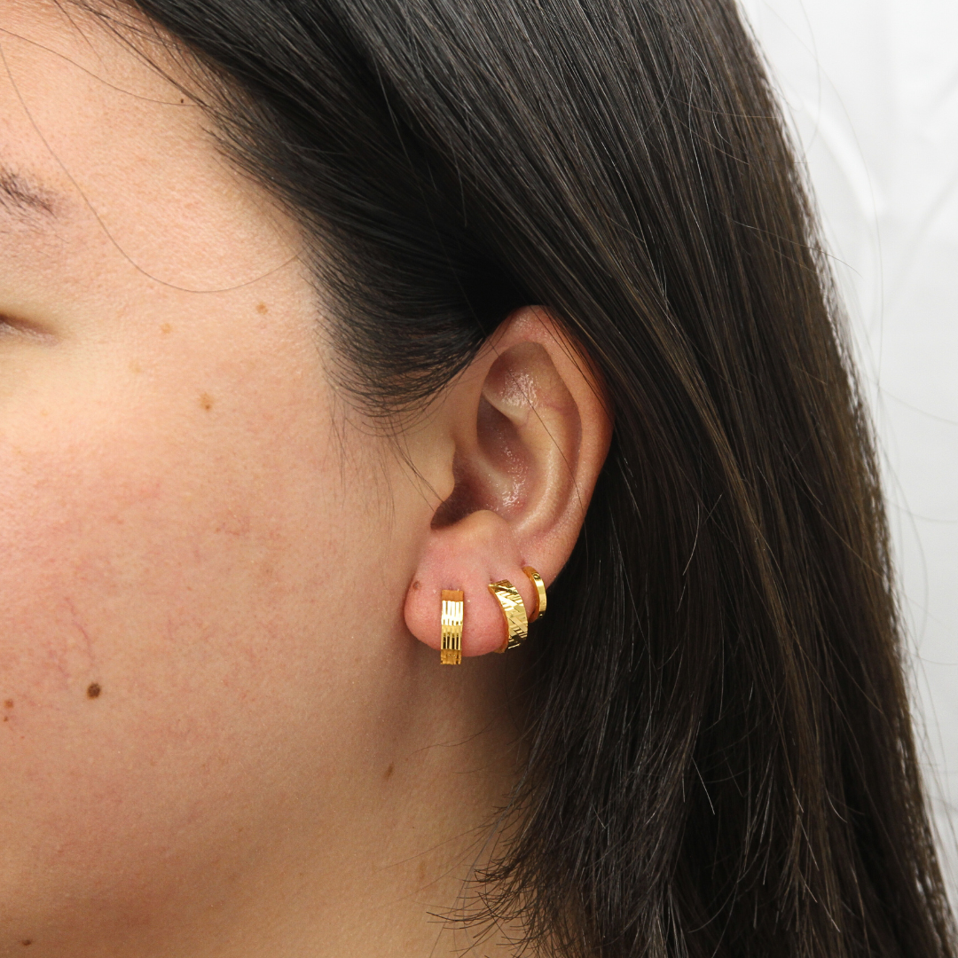 Shiny Cut Knitted Hoop Gold Earring Elegold