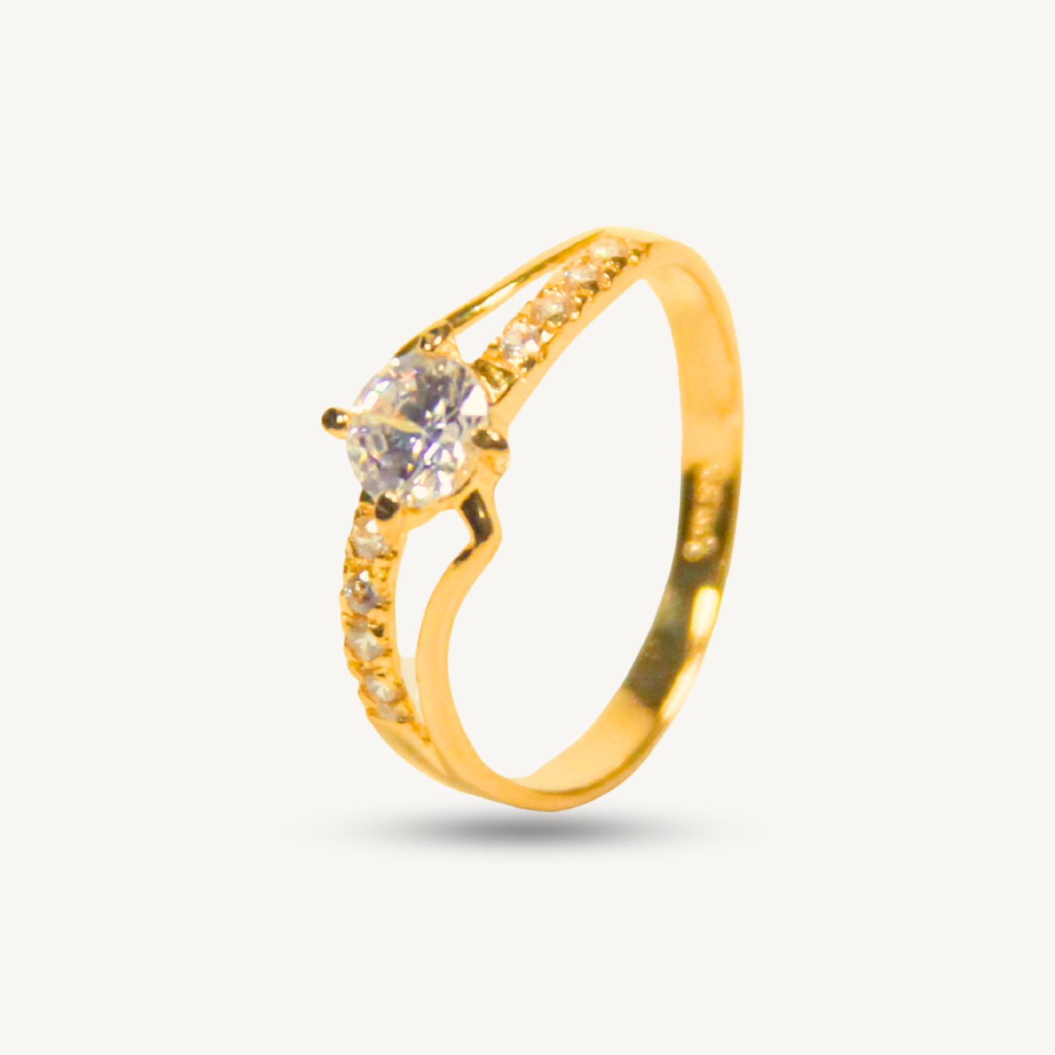 Elegold Split CZ Stone Ring