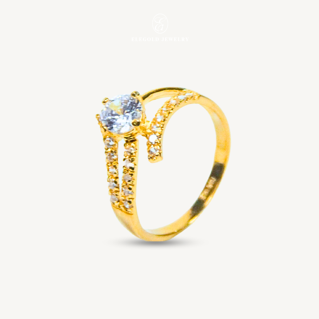 Elegold Fashion CZ Side Stone Gold Ring