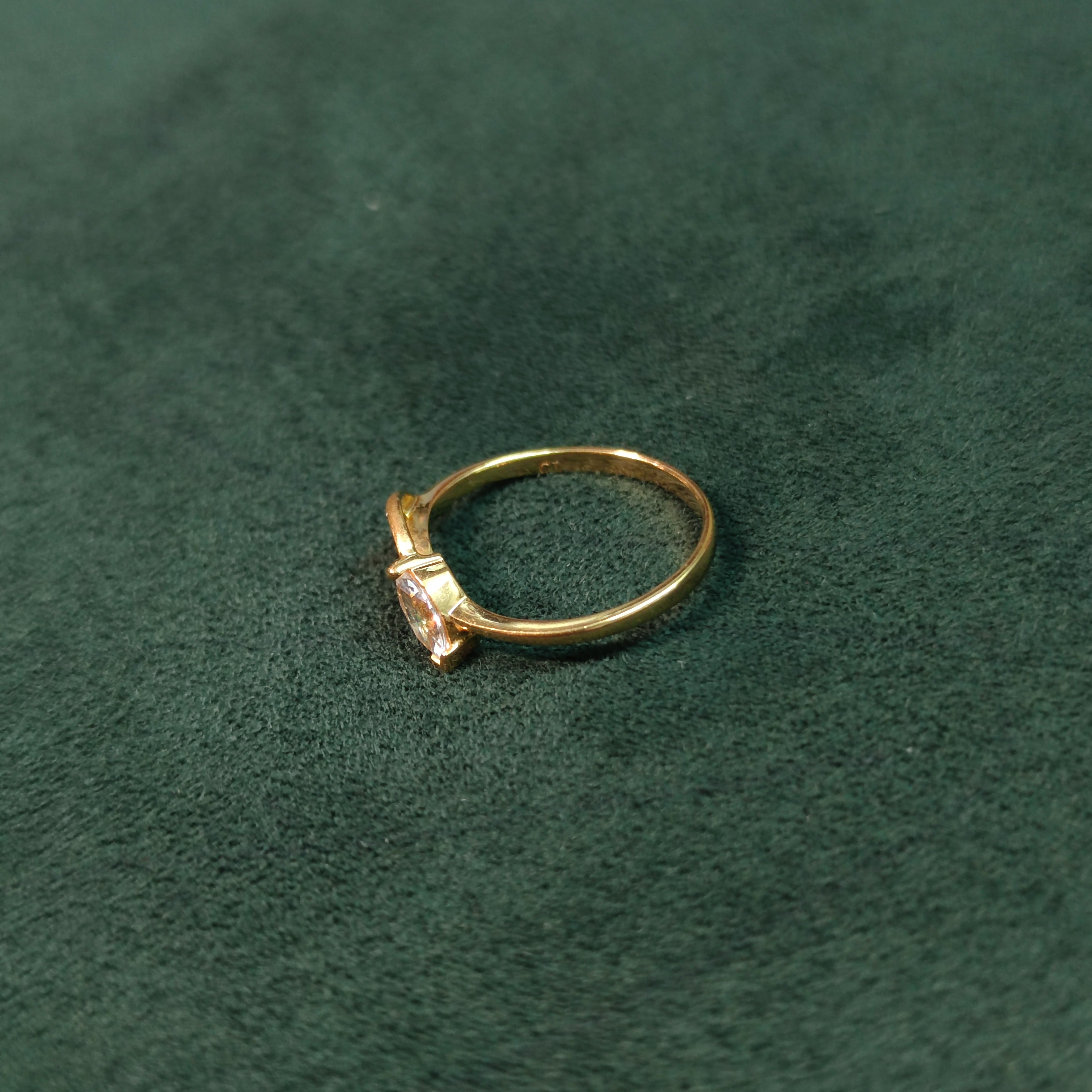 Elegold Simple Solitaire CZ Stone Gold Ring