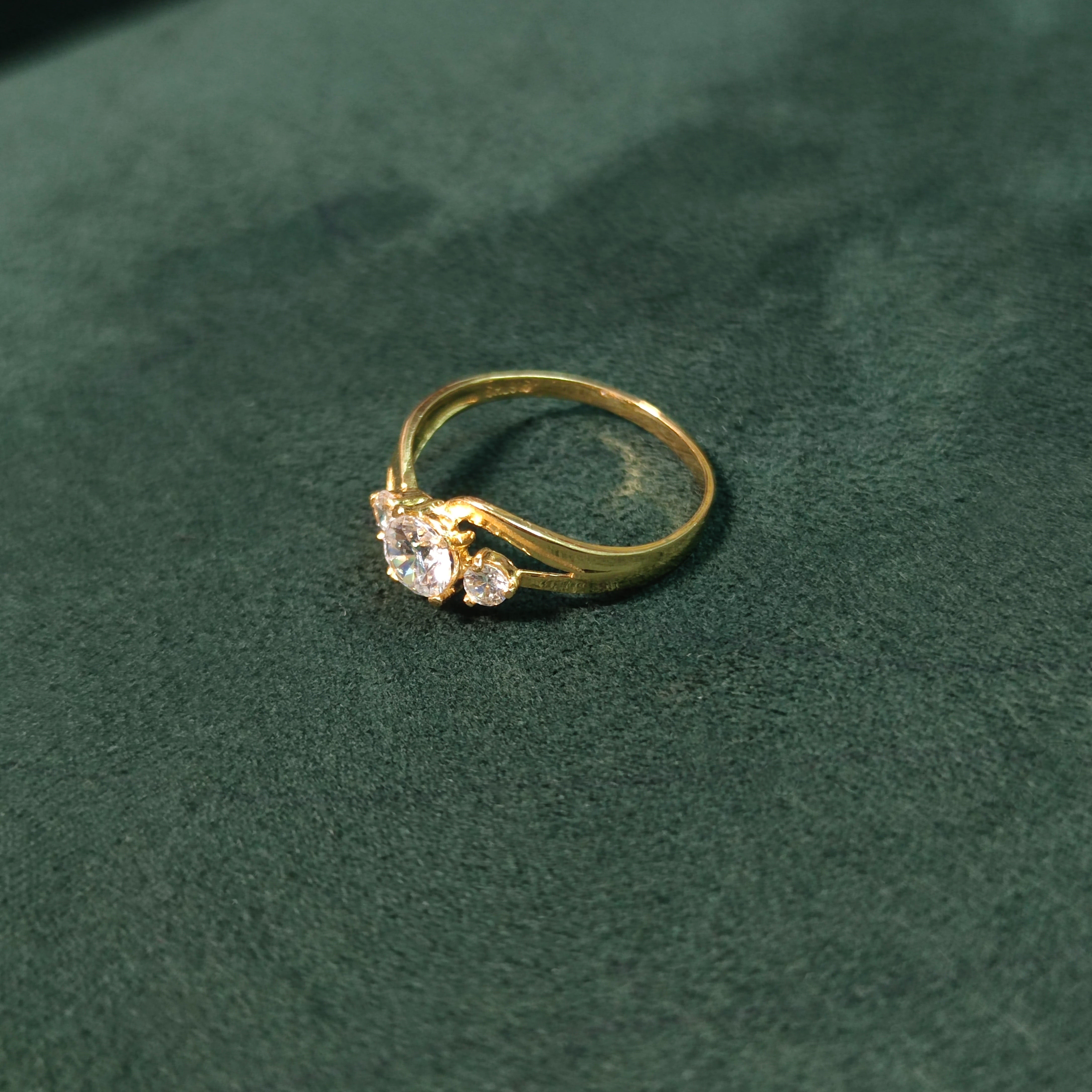 Elegold Twin Side Cubic Zirconia Stone Gold Ring